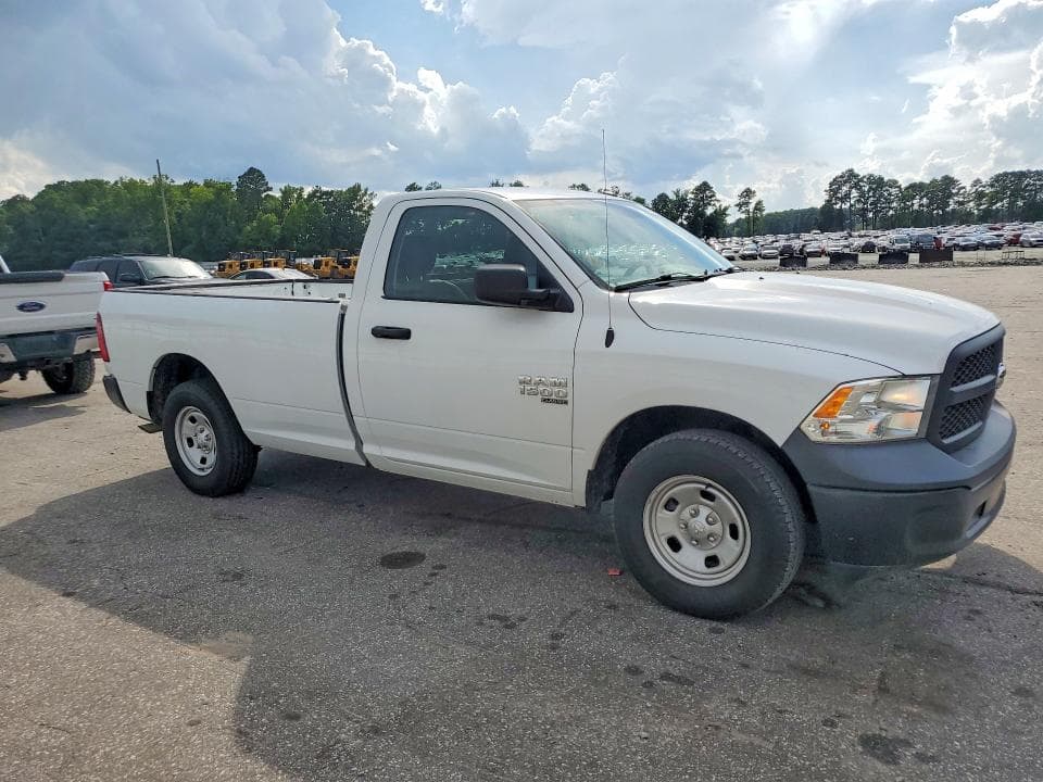 2022 RAM 1500 CLASSIC TRADESMAN 4