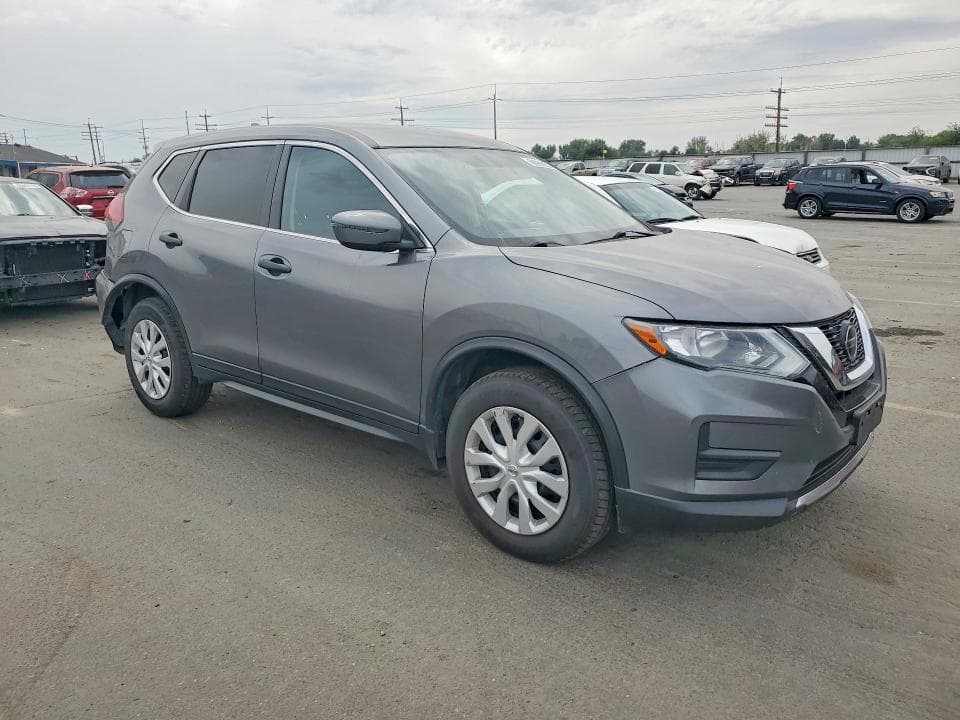 2018 NISSAN ROGUE S 4