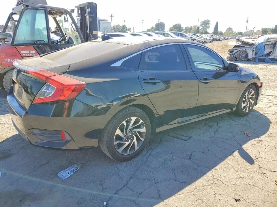 2018 HONDA CIVIC EX 3
