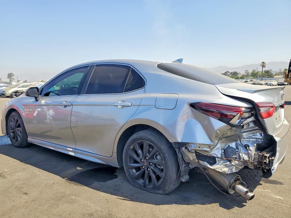 2023 TOYOTA CAMRY HYBRID SE 2