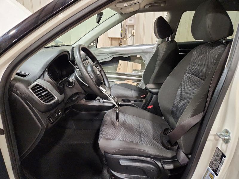 2021 KIA SELTOS LX 7