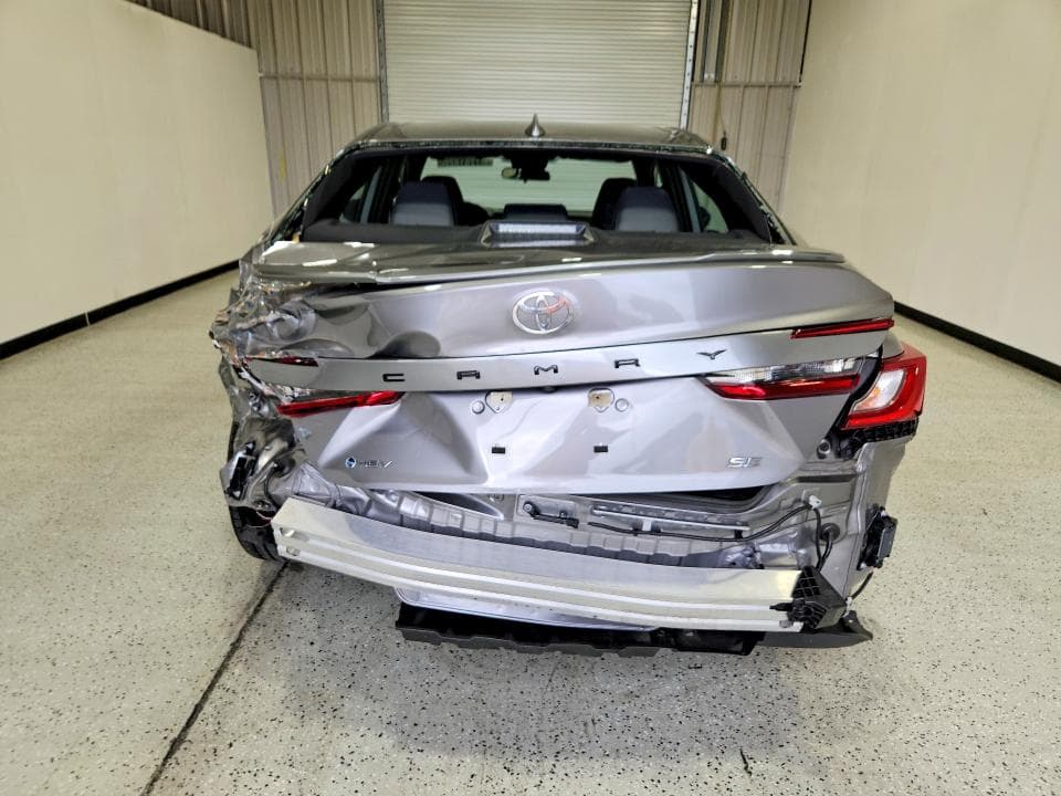 2025 TOYOTA CAMRY SE 6