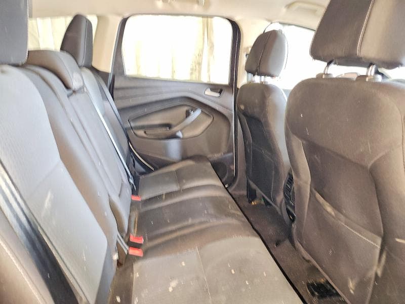 2017 FORD ESCAPE SE 11