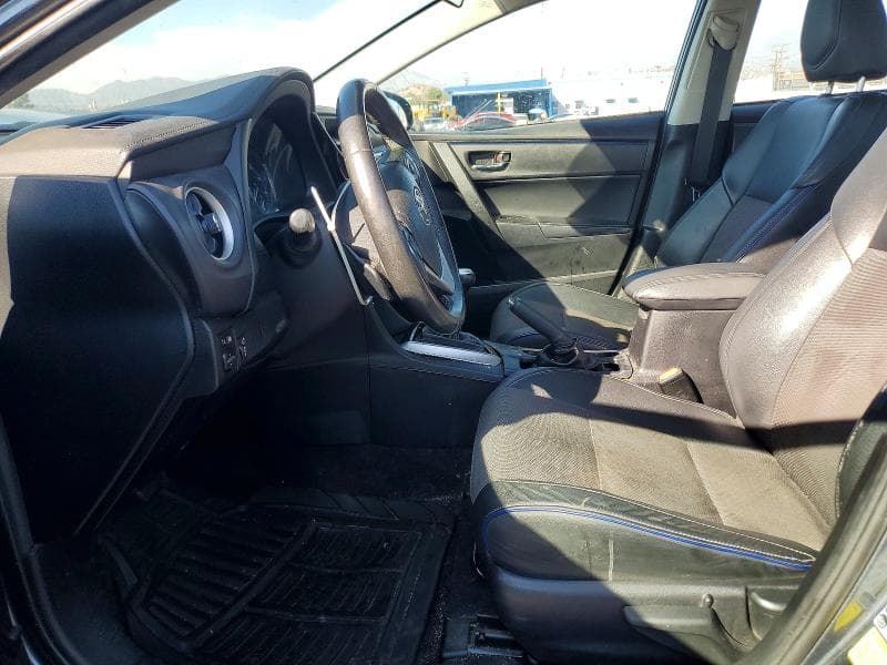 2017 TOYOTA COROLLA SE 7