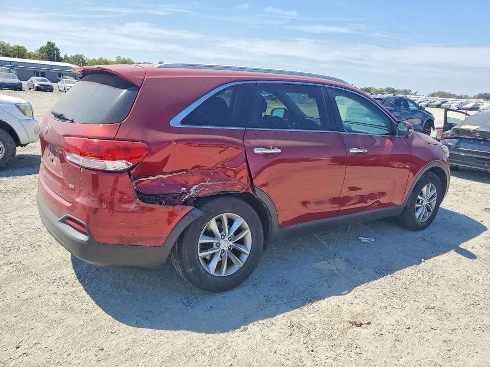 2018 KIA SORENTO LX 3