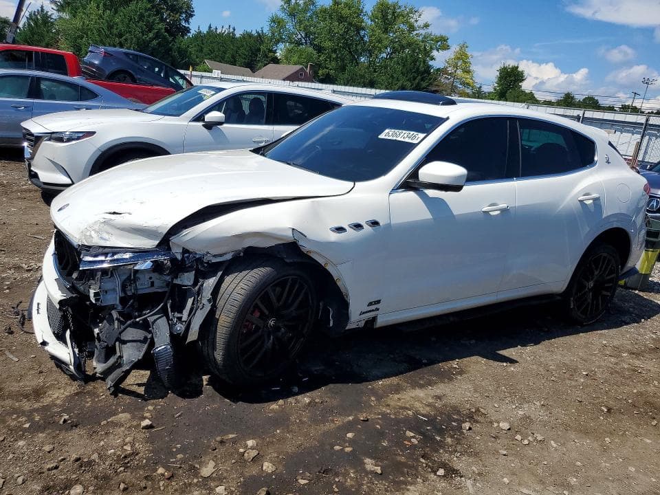2019 MASERATI LEVANTE GTS - 1