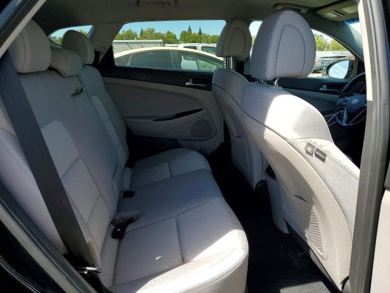 2017 HYUNDAI TUCSON SPORT 11