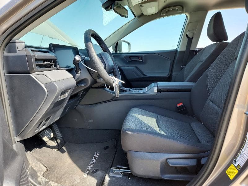 2026 TOYOTA RAV4 LE 7
