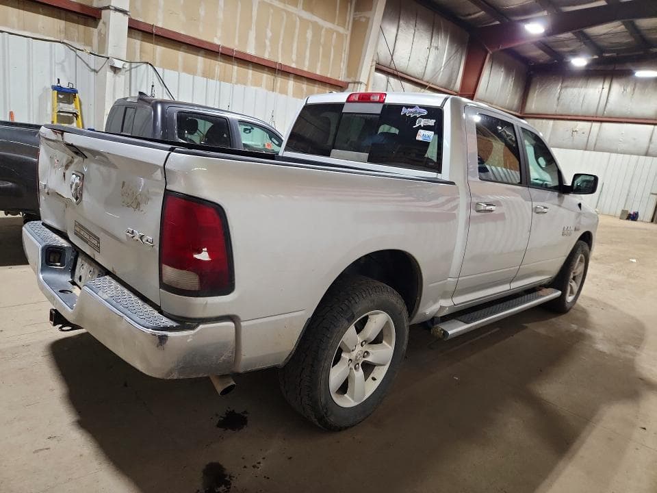 2018 RAM 1500 SLT 3