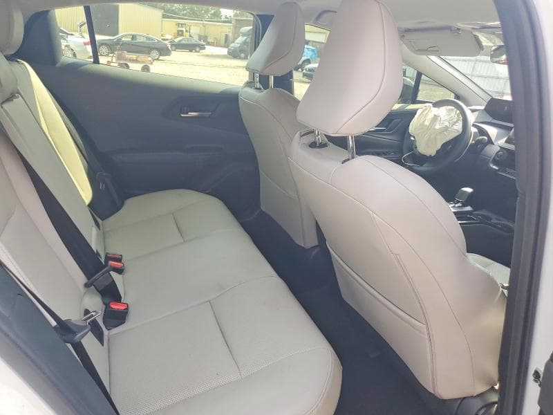 2024 TOYOTA PRIUS XLE 10
