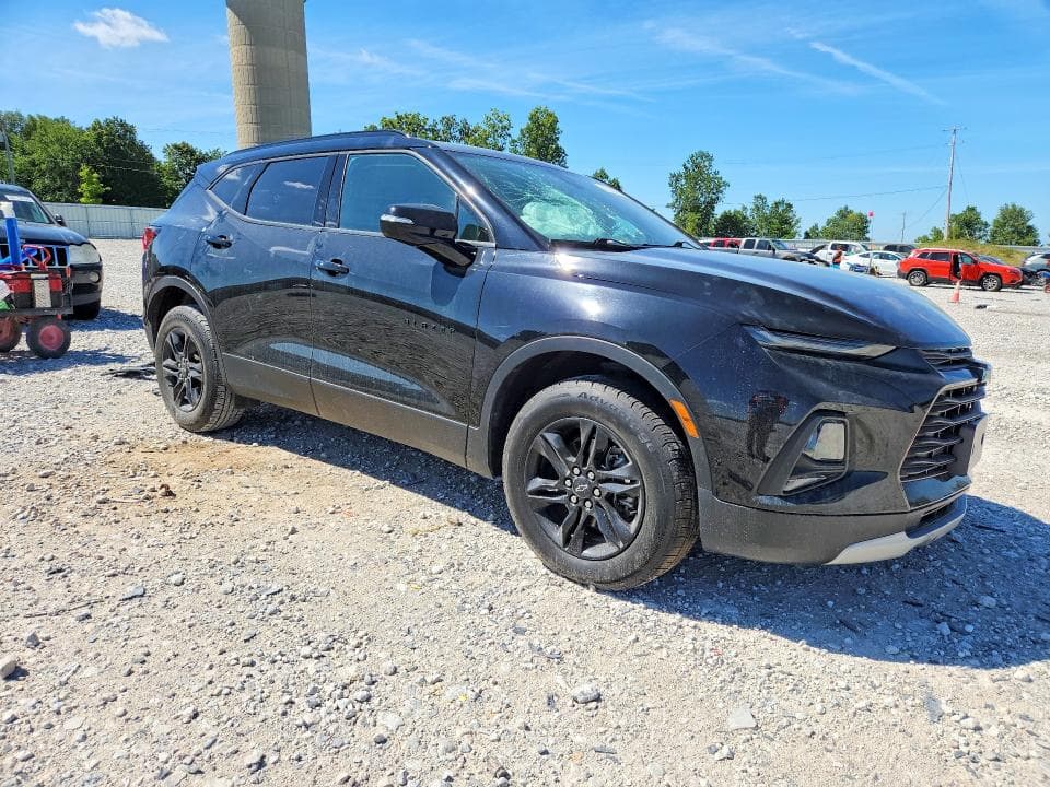 2021 CHEVROLET BLAZER 2LT 4