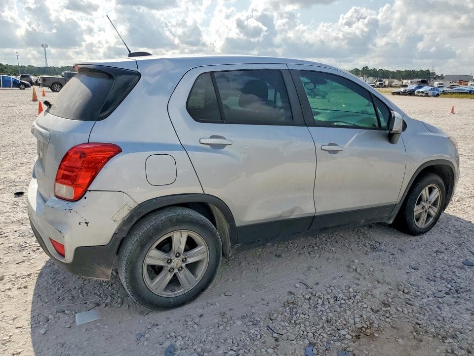 2020 CHEVROLET TRAX LS 3