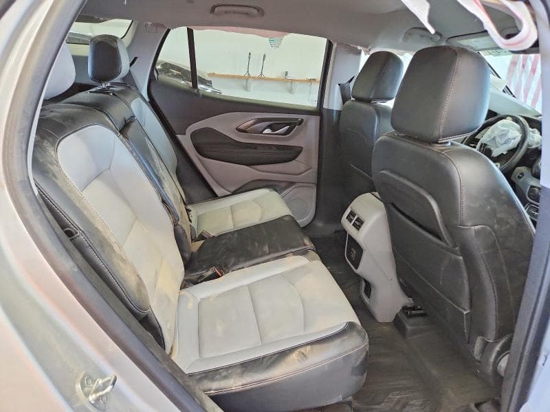 2022 GMC TERRAIN 11