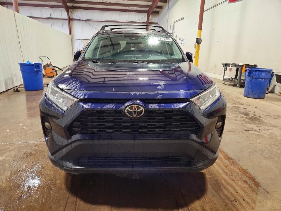 2019 TOYOTA RAV4 XLE PREMIUM 5