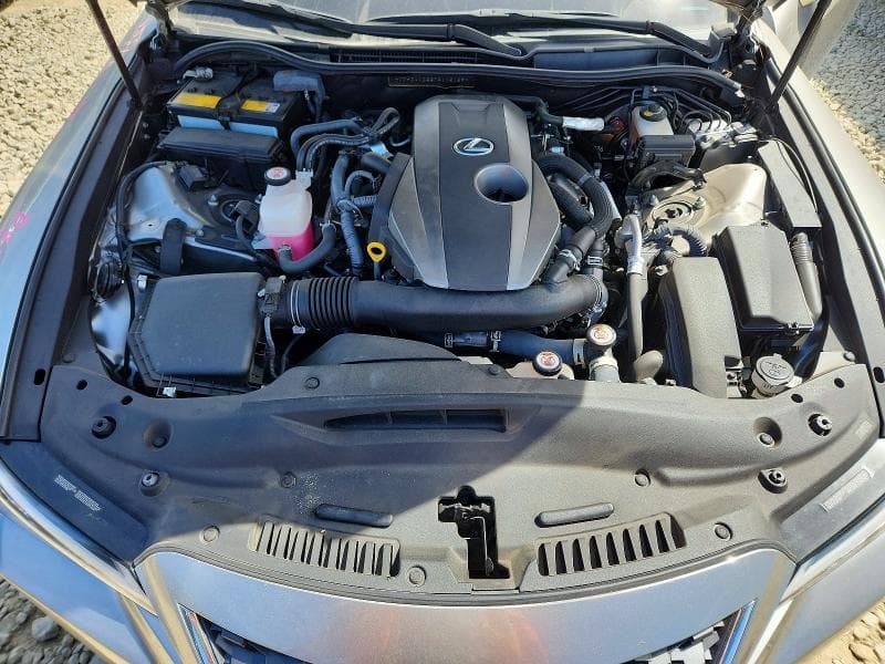 2021 LEXUS IS 300 11