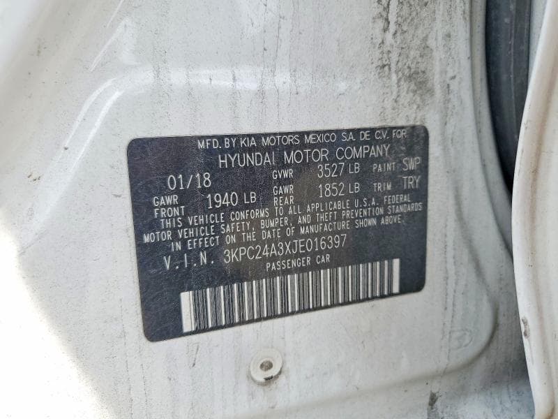2018 HYUNDAI ACCENT SE 12