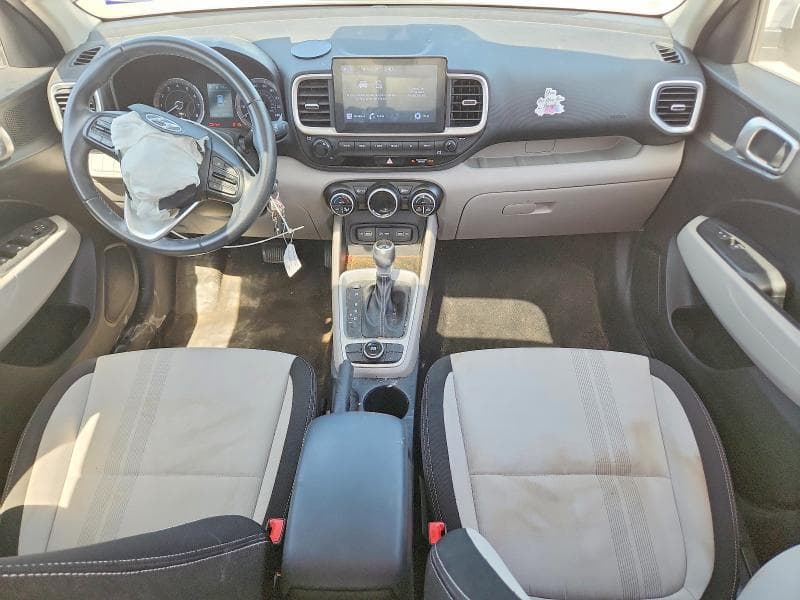 2022 HYUNDAI VENUE SEL 8