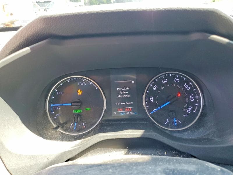 2019 TOYOTA RAV4 HYBRID XLE 9
