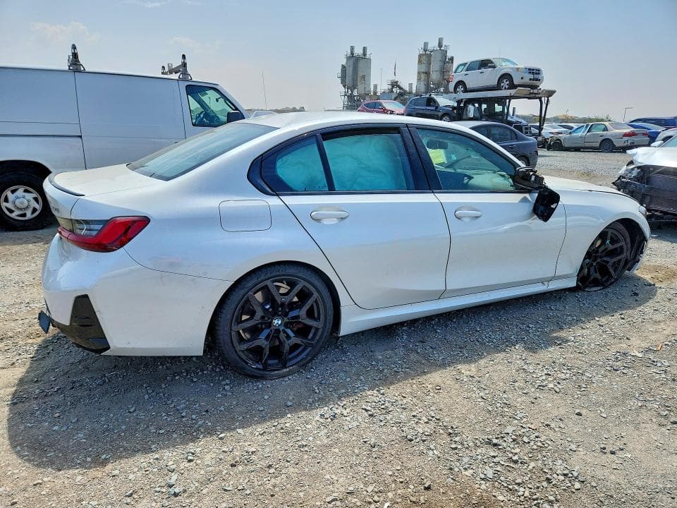2026 BMW 330I 3