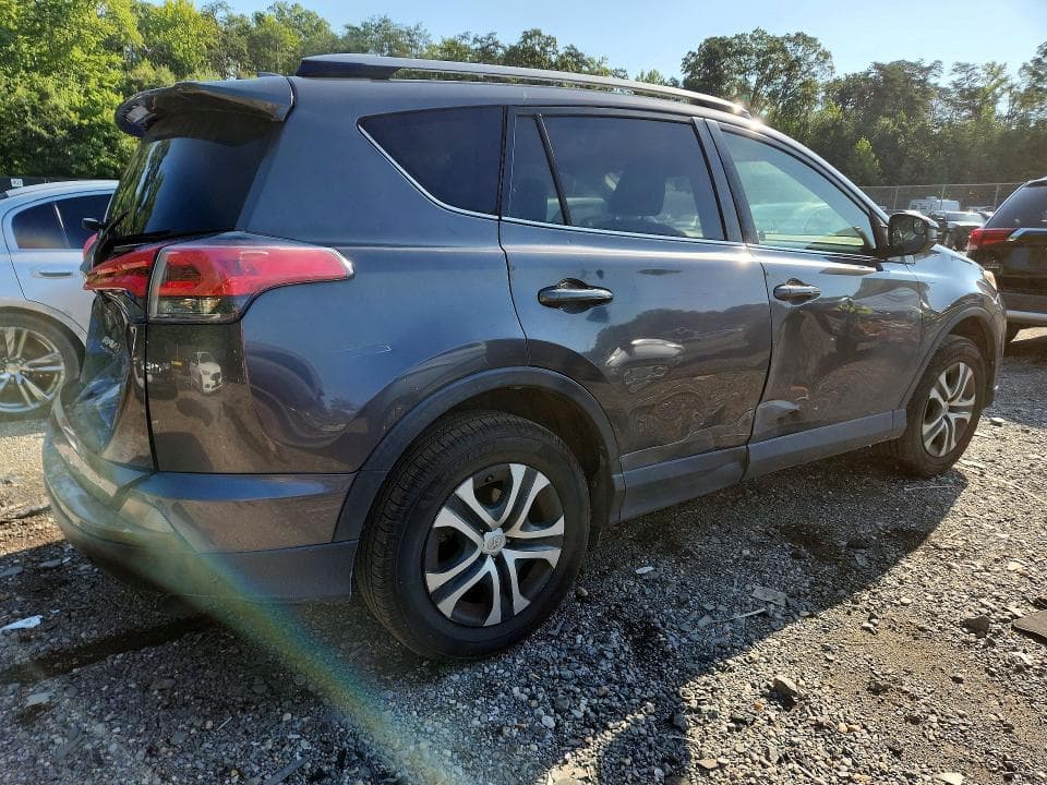 2017 TOYOTA RAV4 LE 3