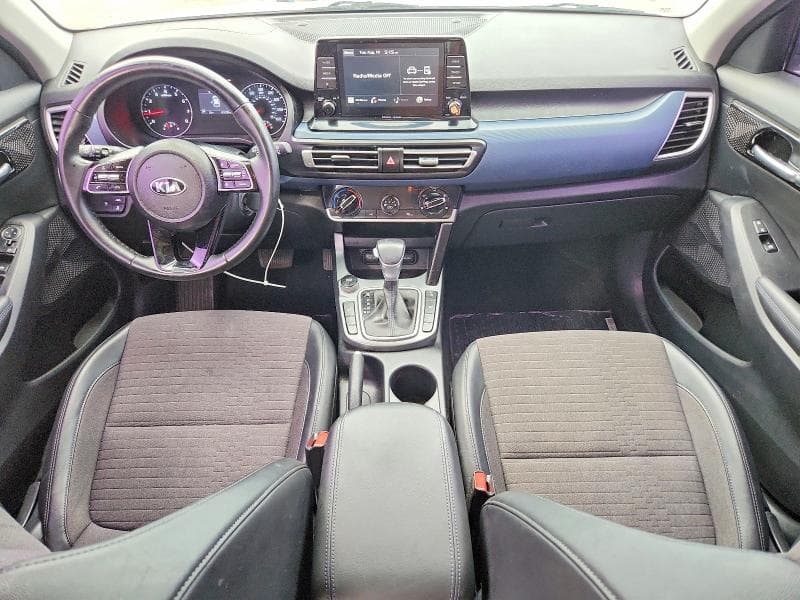 2021 KIA SELTOS S 8