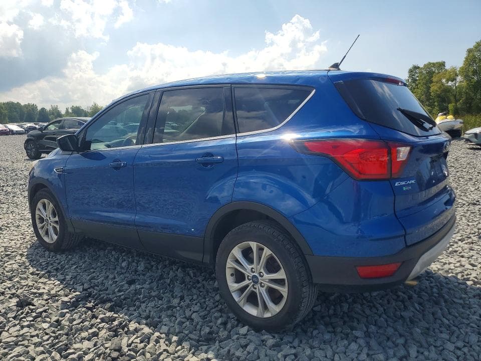 2019 FORD ESCAPE SE 2