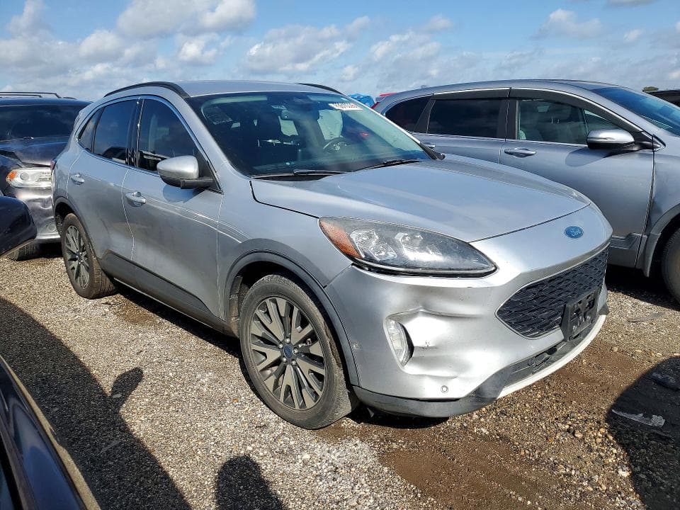 2020 FORD ESCAPE TITANIUM 4