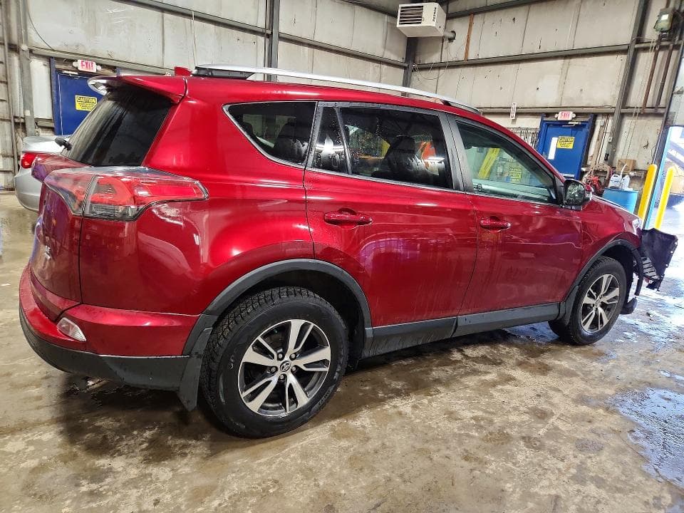 2018 TOYOTA RAV4 LE 3
