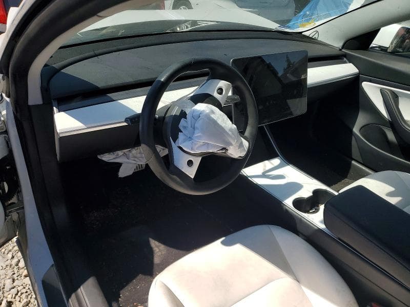 2020 TESLA MODEL 3 8