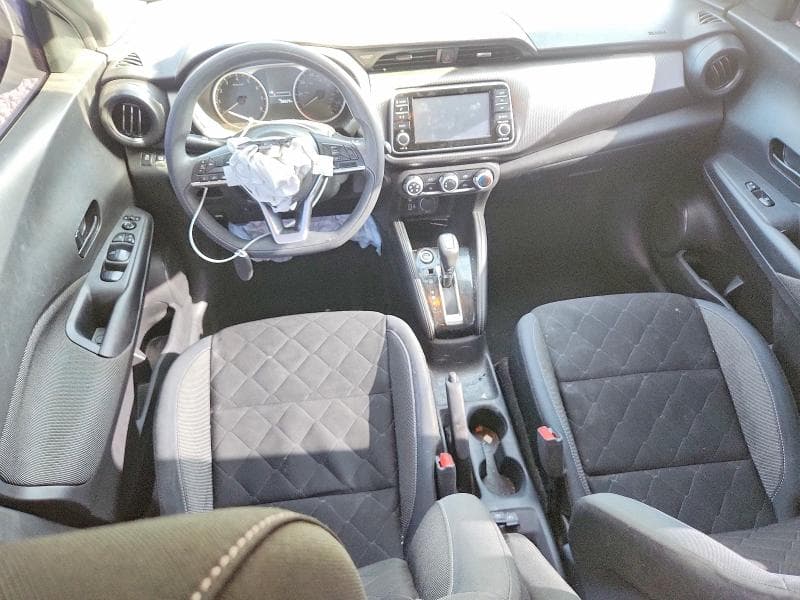 2019 NISSAN KICKS S 8