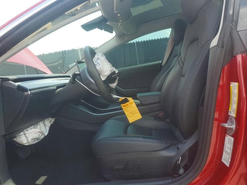 2018 TESLA MODEL 3 7