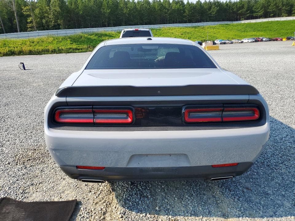 2022 DODGE CHALLENGER SXT 6