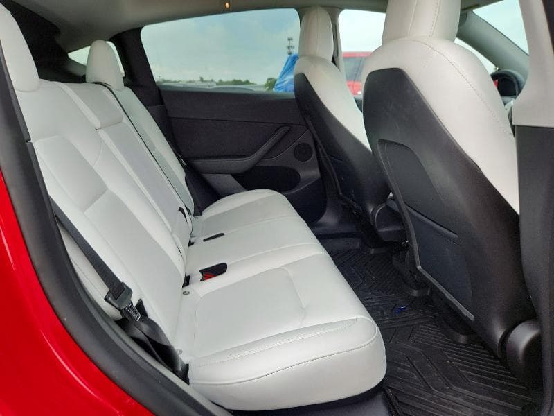 2022 TESLA MODEL Y 10