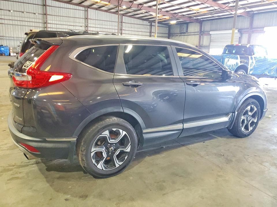 2017 HONDA CR-V TOURING 3