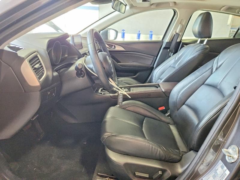 2018 MAZDA 3 TOURING 7