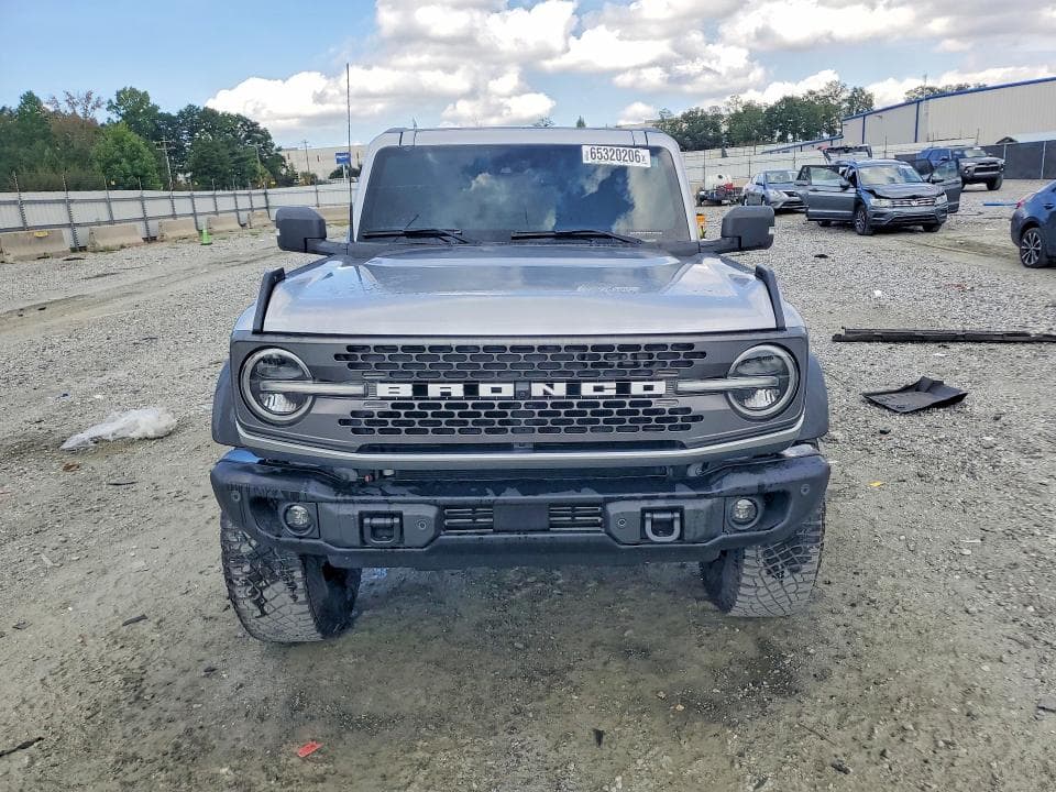 2023 FORD BRONCO BASE 5