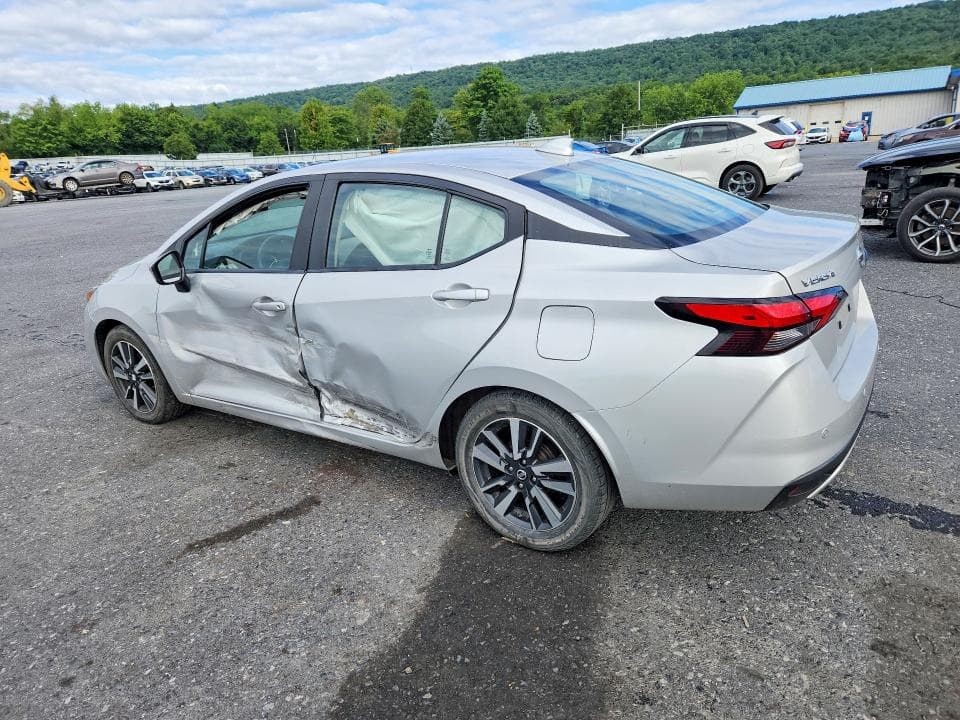2021 NISSAN VERSA SV 2