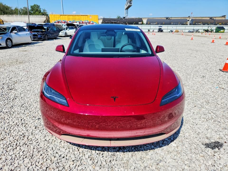 2026 TESLA MODEL 3 5