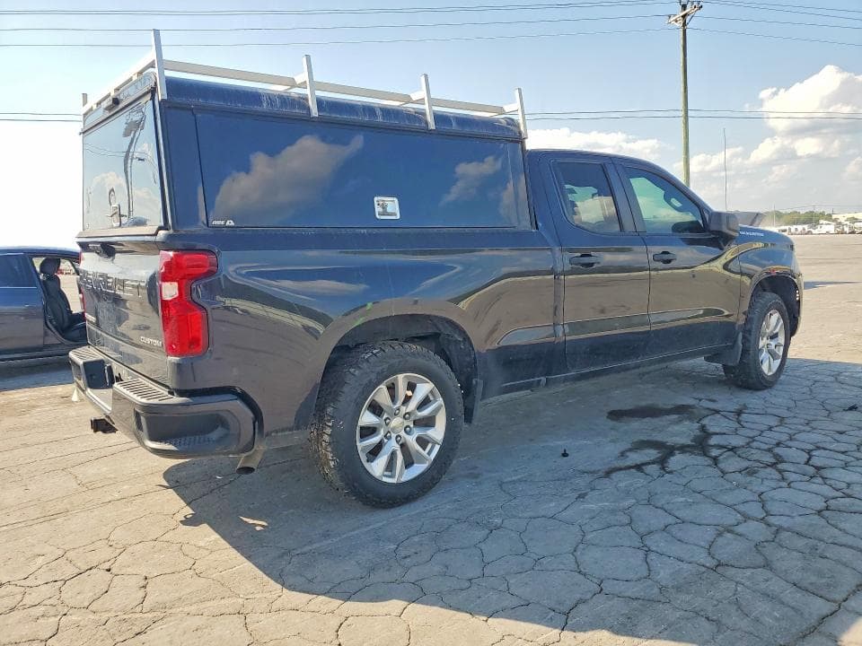 2022 CHEVROLET SILVERADO K1500 CUSTOM 3