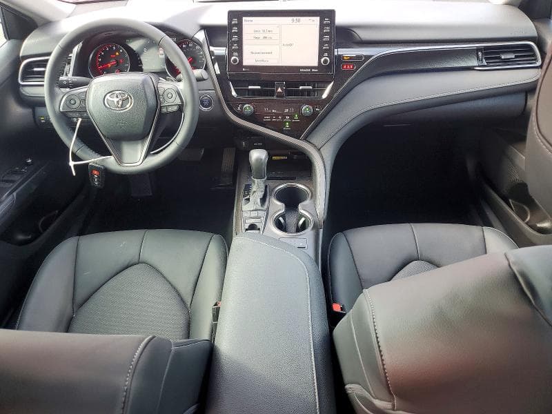 2022 TOYOTA CAMRY XSE 8
