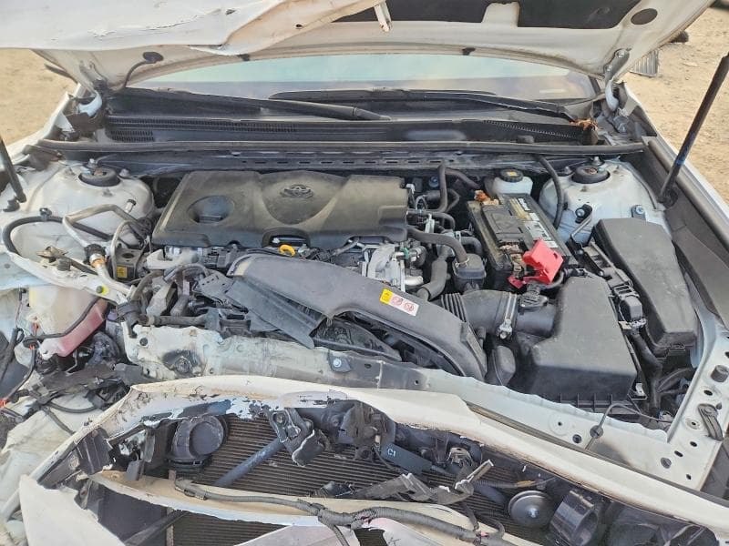 2018 TOYOTA CAMRY LE 11