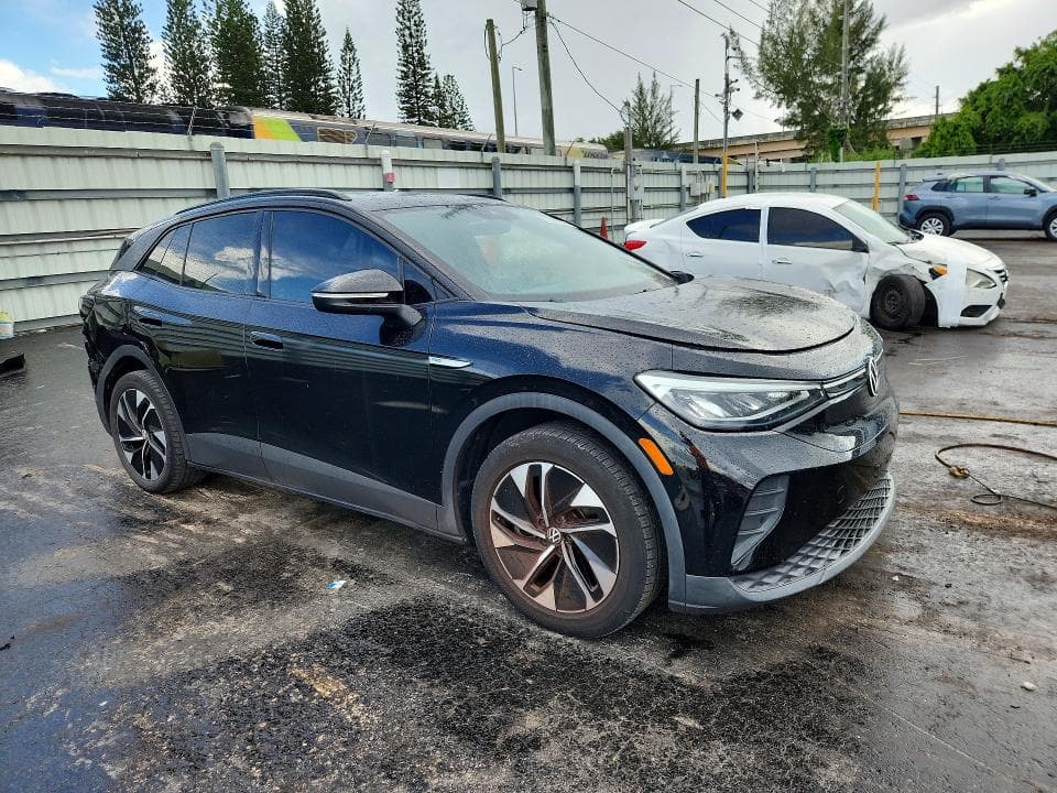 2022 VOLKSWAGEN ID.4 PRO 4