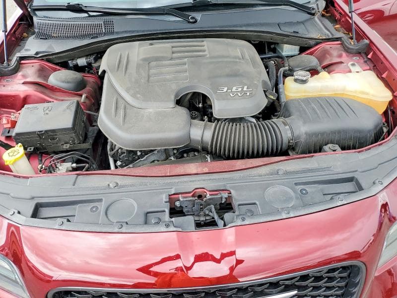 2018 CHRYSLER 300 TOURING 11