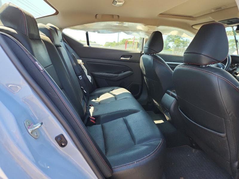 2024 NISSAN ALTIMA SR 10