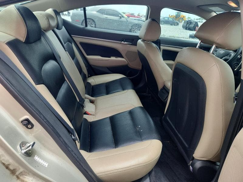 2017 HYUNDAI ELANTRA SE 10