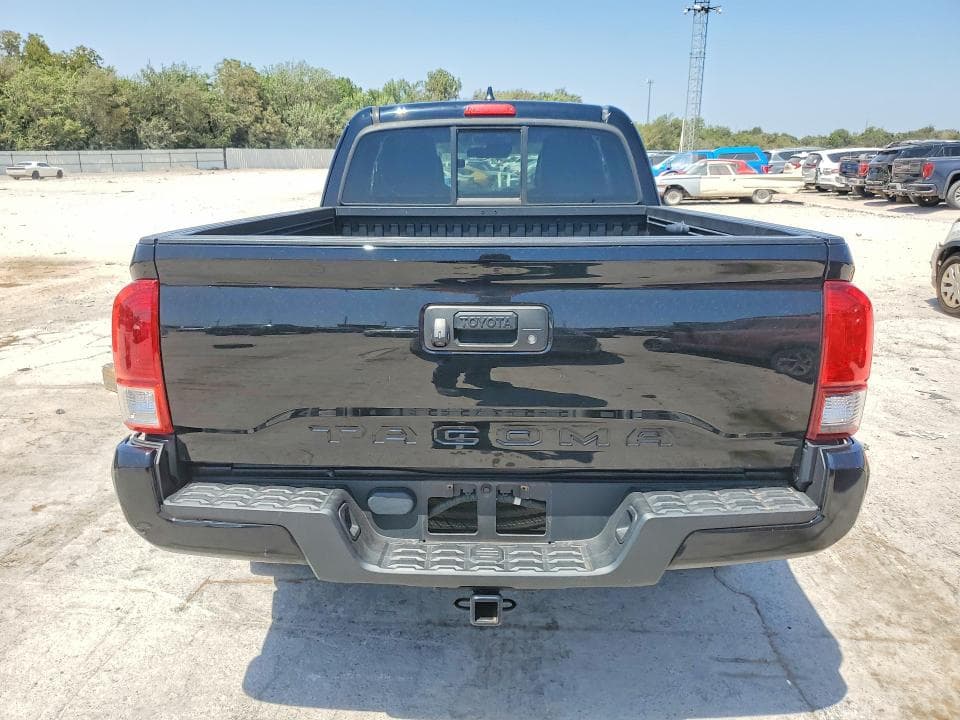 2021 TOYOTA TACOMA SR 6