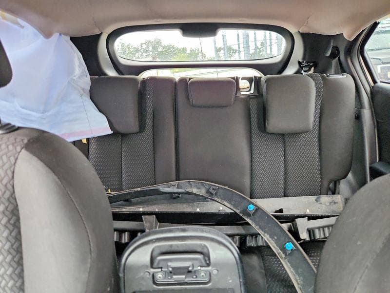 2019 MITSUBISHI ECLIPSE CROSS ES 10