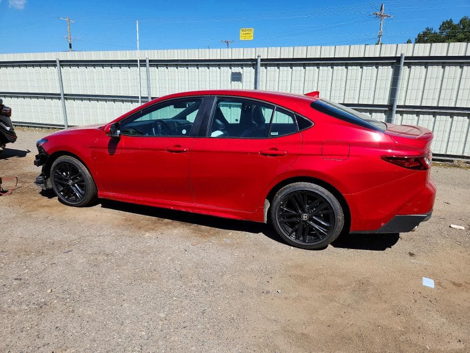 2026 TOYOTA CAMRY SE 2