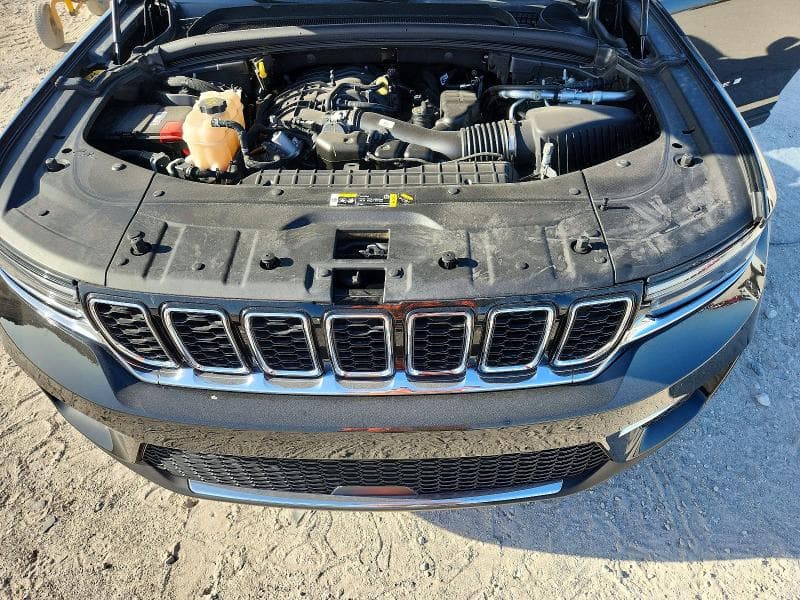2025 JEEP GRAND CHEROKEE LIMITED 12