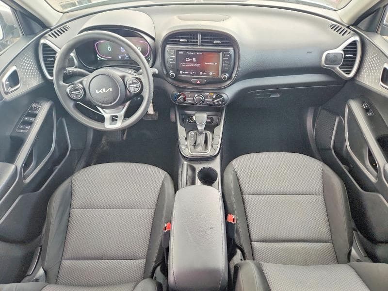 2023 KIA SOUL LX 8